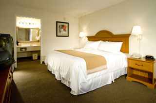 Best Western Central Plaza Стаффорд Номер фото